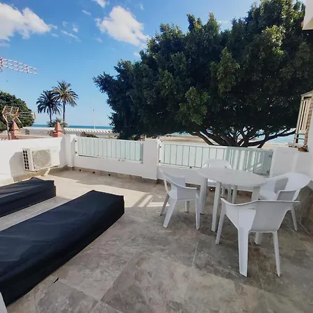 Beachfront House *